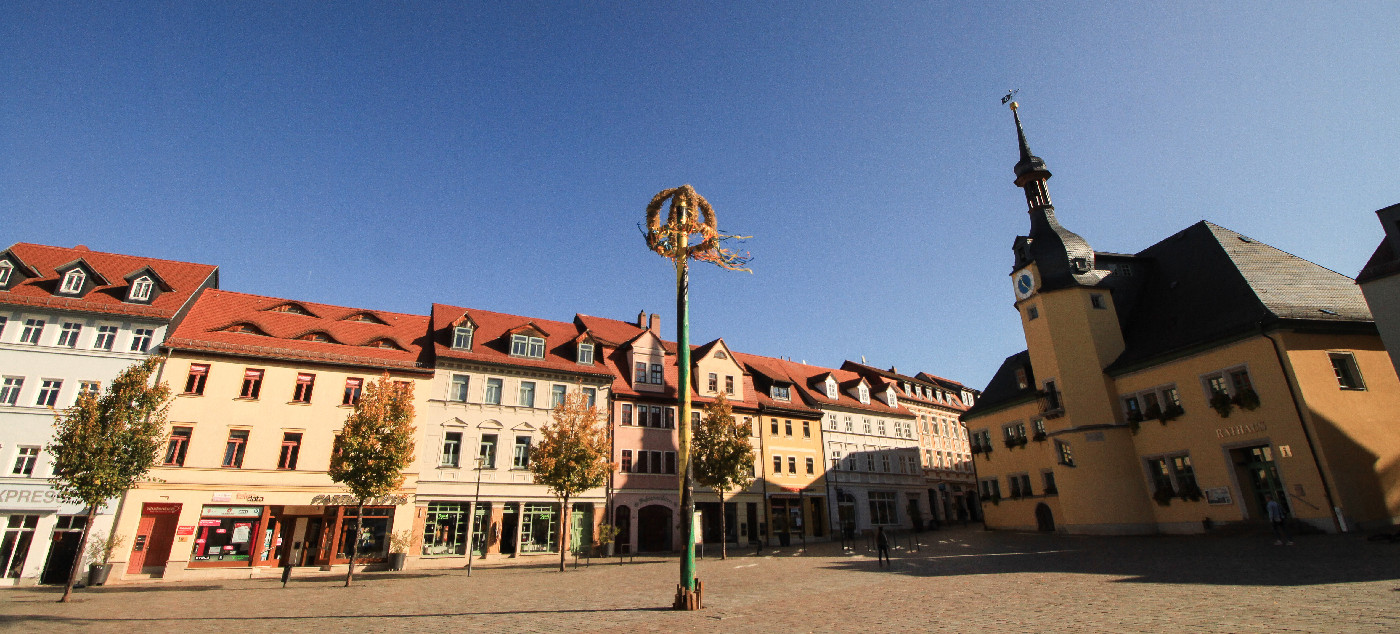 Mit dem Bus ab  buchen