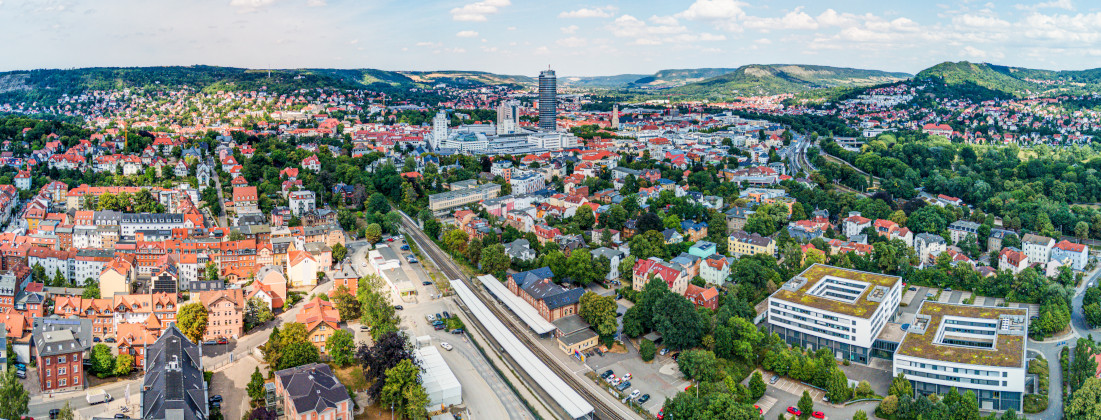 Mit dem Bus ab  buchen